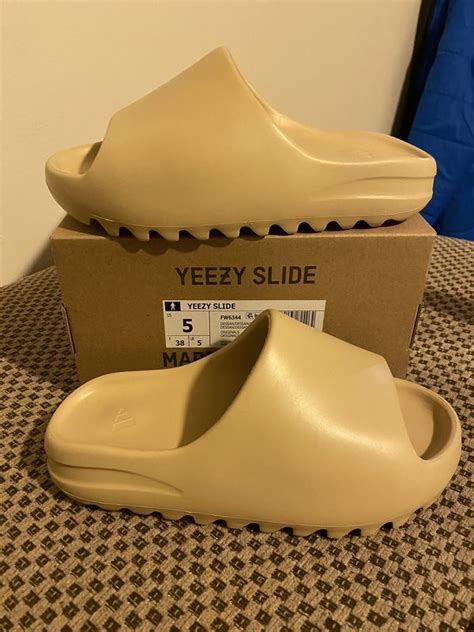 yeezy slides for sale